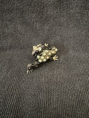 Frog Ring Silver & Black Stone Eyes