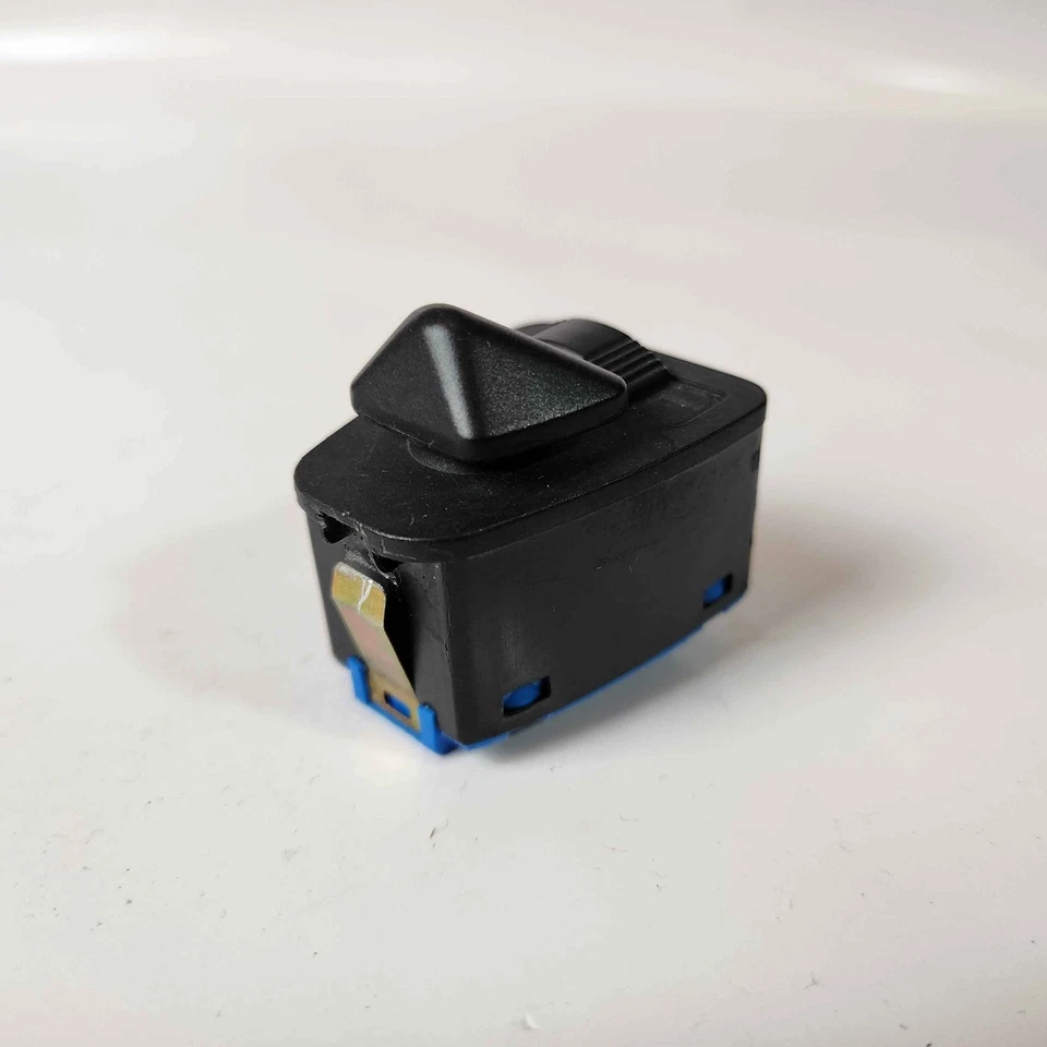 1999-2005 OEM BMW E46 Side Mirror Adjustment Switch 323i 325i 328i 330i M3 - Image 3 of 4