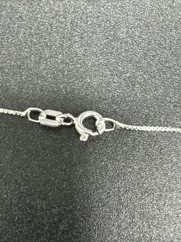 18” New Condition 8NK24 Sterling Silver Spider & Web Pendant Necklace 925 - Picture 2 of 5