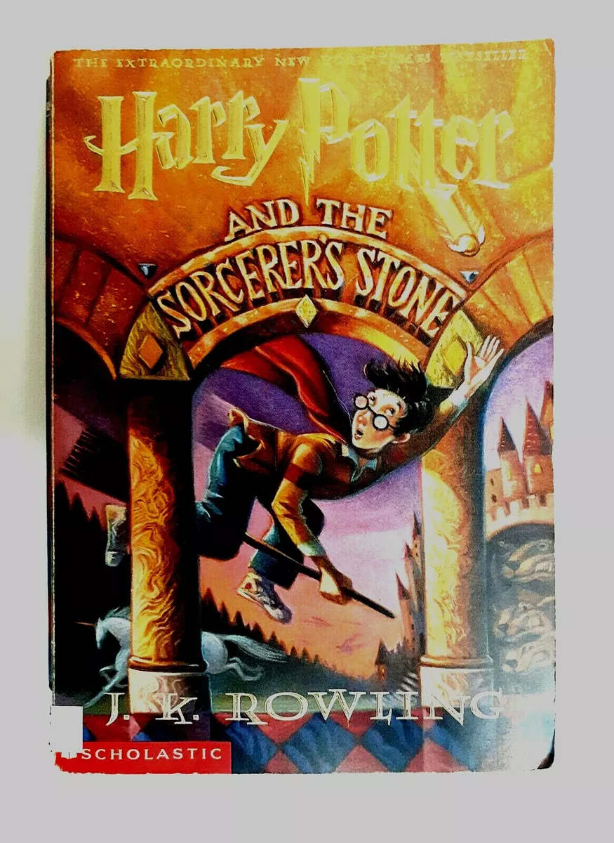 Harry Potter and the Sorcerers Stone by JK Rowling Scholastic 