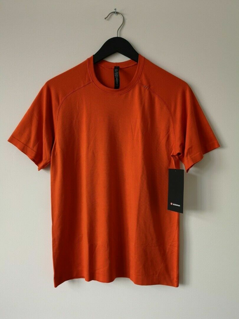 NWT LULULEMON EXDN/EXDN Orange LTWT Metal Vent Tech SS Top