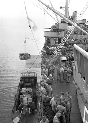 F9F-2 PANTHER FIGHTER SQUADRON 52 USS VALLEY FORGE KOREA 1950 5X7 PHOTO