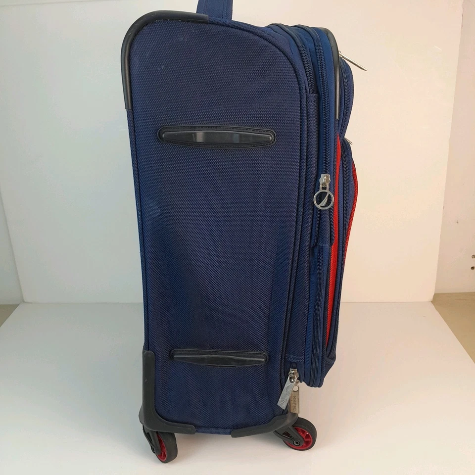 NAUTICA 22 polegadas azul vermelho expansível logotipo impressão estojo macio transporte LEIA - Imagem 3 de 4