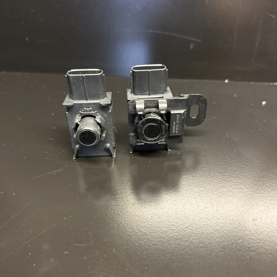 Parachoques delantero Lexus ES350 2007-2009 2 sensores de aparcamiento 89341-33110-C1 Foto 3 de 4