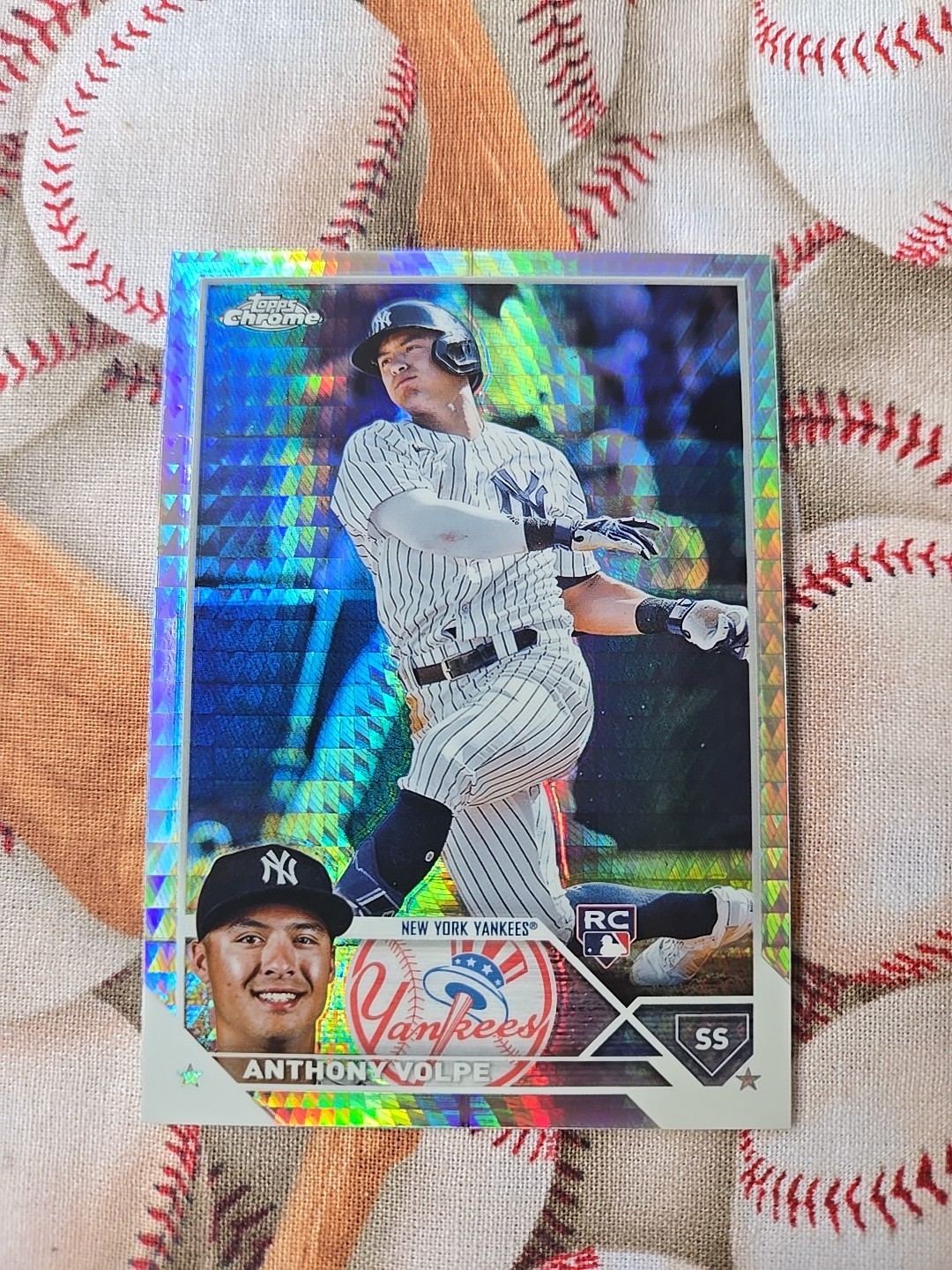 2023 Topps Chrome - Anthony Volpe #4 Prism Refractor (RC)