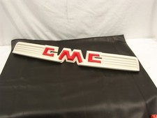 1958 1959 Gmc Pickup Hood Emblem Ornament Pickuppanel Truck Part 2374613 1958 1959 Gmc Pickup Hood Emblem Ornament Pickuppanel Truck Part 2374613
