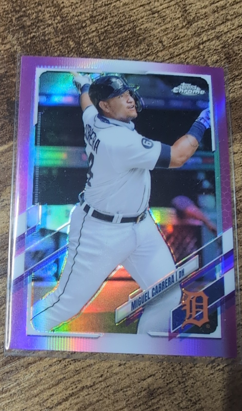 2021 Topps Chrome - Miguel Cabrera #10 Pink Refractor