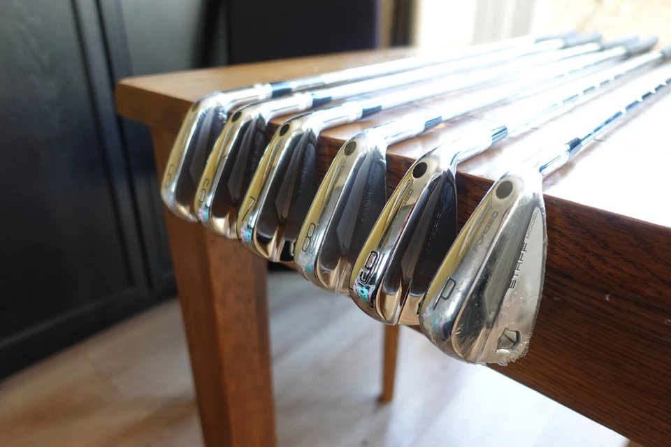 Wilson Staff MB 2024 Irons 5i - PW - Image 2 of 4