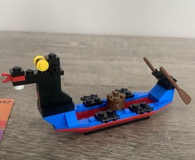 Lego Castle 1547 Black Knights Boat 100% Complete Instructions no Box Vintage