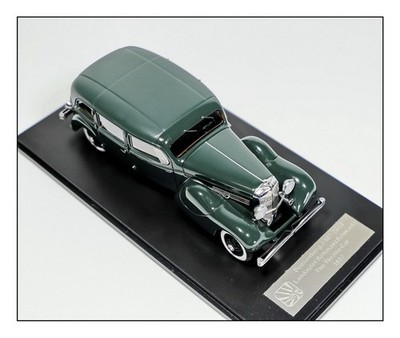 Duesenberg J Bohman & Schwartz The Throne Car 1:43 GLM