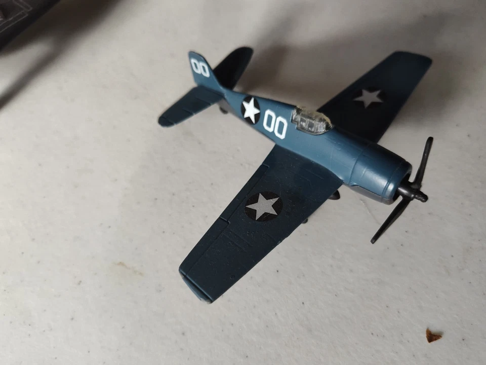 Lote de jet y helicóptero fundido a presión Foto 4 de 4