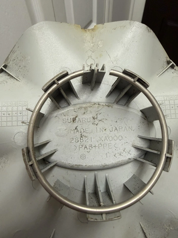 06-14 Tapacubos tapacubos tapacubos rueda aleación plateada 18” Subaru B9 Tribeca 28821-XA000 Foto 4 de 4