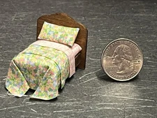 Dollhouse Miniature Bed Pink B 1:48 Quarter inch scale 1/4 F240 Dollys Gallery