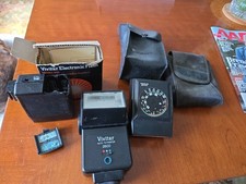 Vintage Camera Flash Bundle Vivitar Auto Thyristor 2800 25CA Vivitar 202  Case