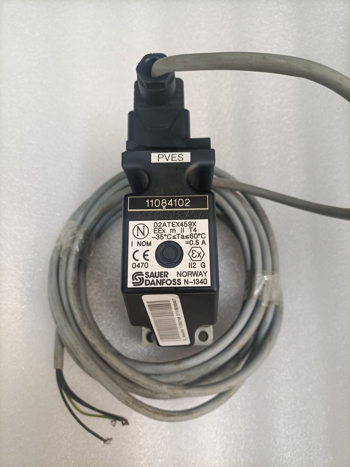 Danfoss 11084102 PVES Electronic Actuation For PVG32 24V Hirschmann Connector