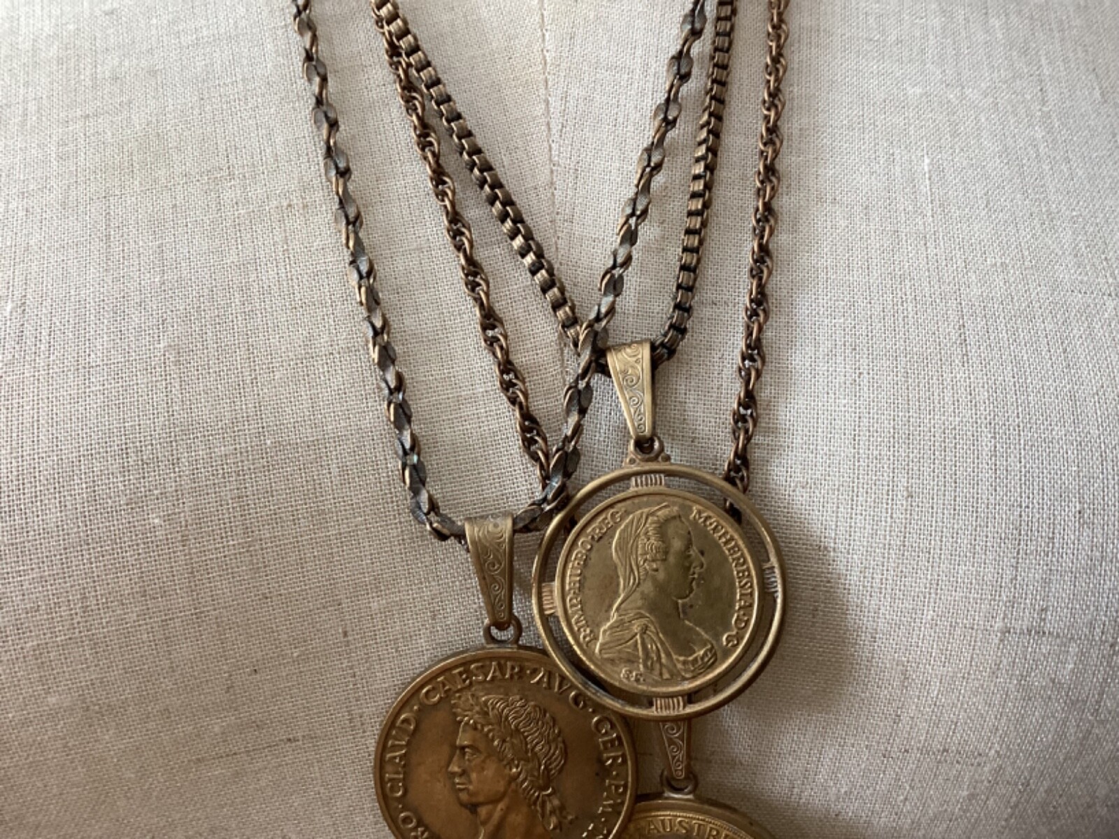 RARE VINTAGE AUTHENTIC SIGNED MIRIAM HASKELL SIGN… - image 5