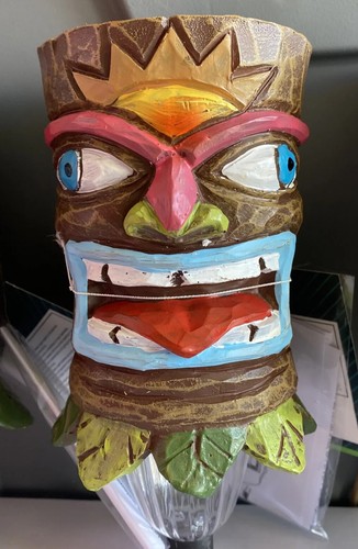 NWT Outdoor Resin Stake Lights Tiki Head Solar Powered LED -Price EACH - Picture 5 of 11