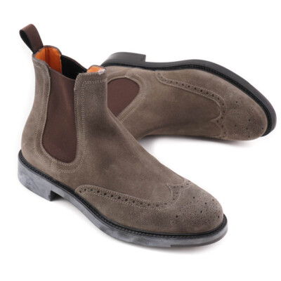 NIB $895 SANTONI Taupe Suede Wingtip Chelsea Ankle Boots US 6 Shoes
