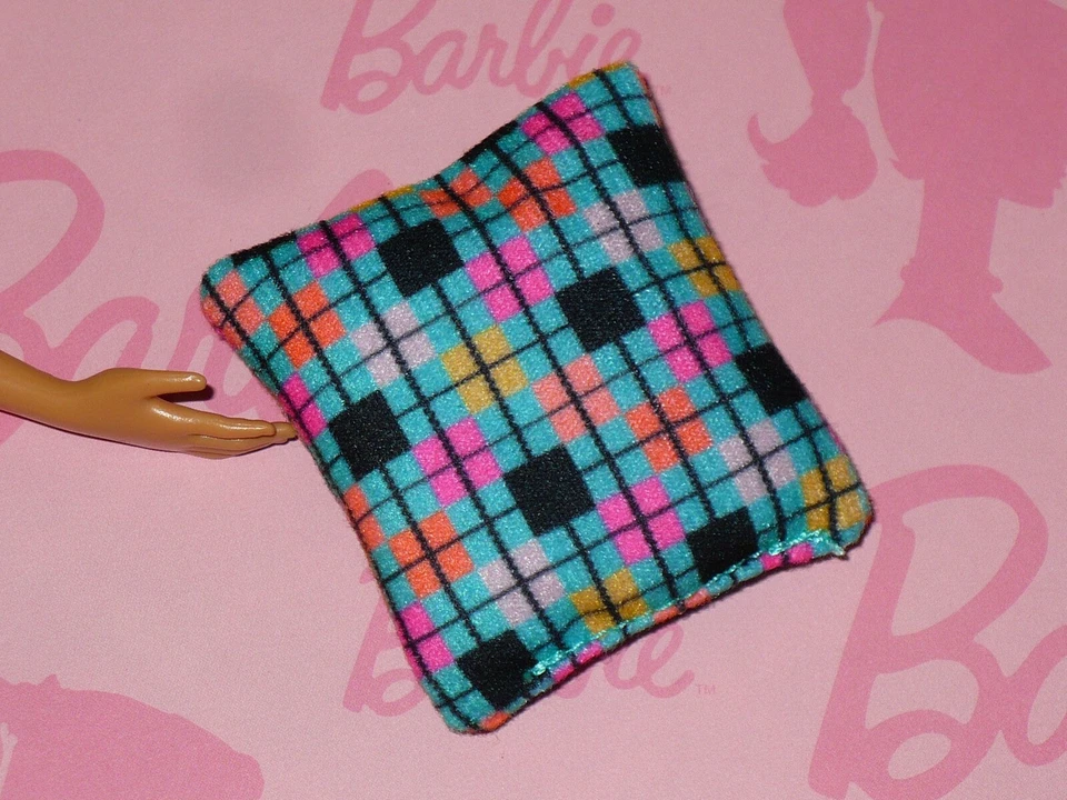 Accesorio Muñeca Barbie Mattel ~ Silla Cama ALMOHADA TIRAR ~ Sofá Sala Foto 2 de 4