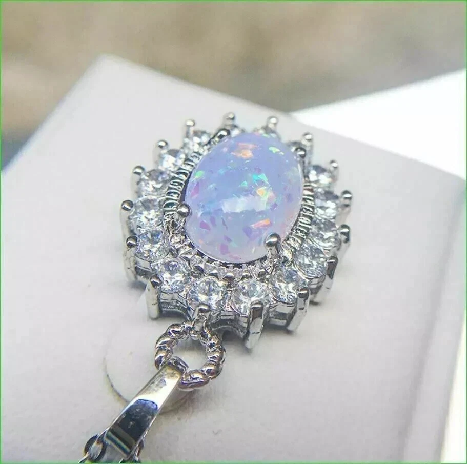 3Ct овальной огранки лаборатории создал огонь опал Halo подвеска 14K белое золото покрытием 18 + цепочка. - Изображение 3 из 4