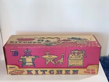 1960s / 70s MULTIPLE OLD FASHIONED KITCHEN Doll House TOY SET w HUGE DISPLAY BOX