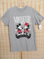 NWT Vintage Disney Mickey and Minnie Mouse  A Great Pair T-Shirt Size Small