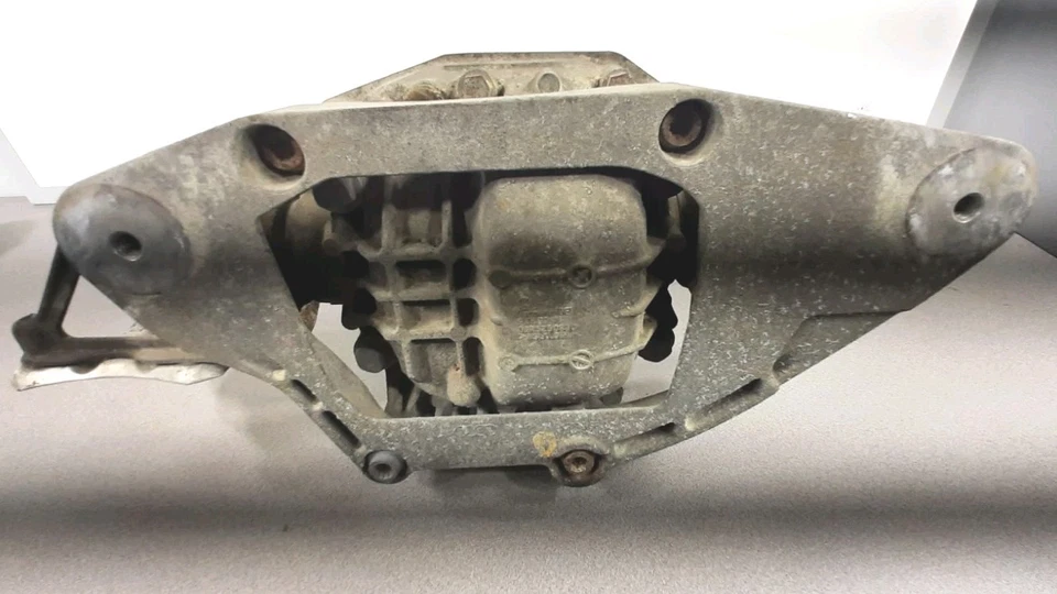 2012-2018 AUDI A4 4WD QUATTRO ЗАДНИЙ ДИФФЕРЕНЦИАЛ ОСИ ПЕРЕВОЗЧИК OEM 10812 - Изображение 2 из 4