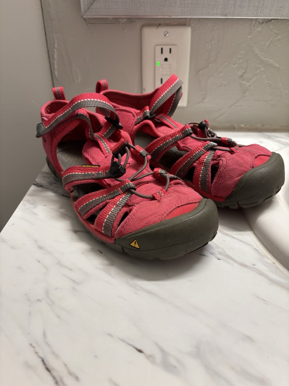 Sandali sintetici Keen 39 Newport H2 zip pizzo rosso fucsia ragazzo bambino taglia 6