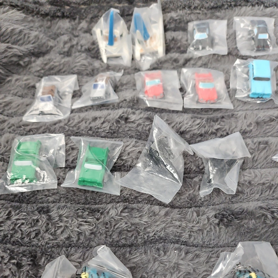 Micro Machines Bundle Cars 18pcs-9 Different-Galoob-LGT-1996- Sealed-See Pics-L2 - Image 3 of 4