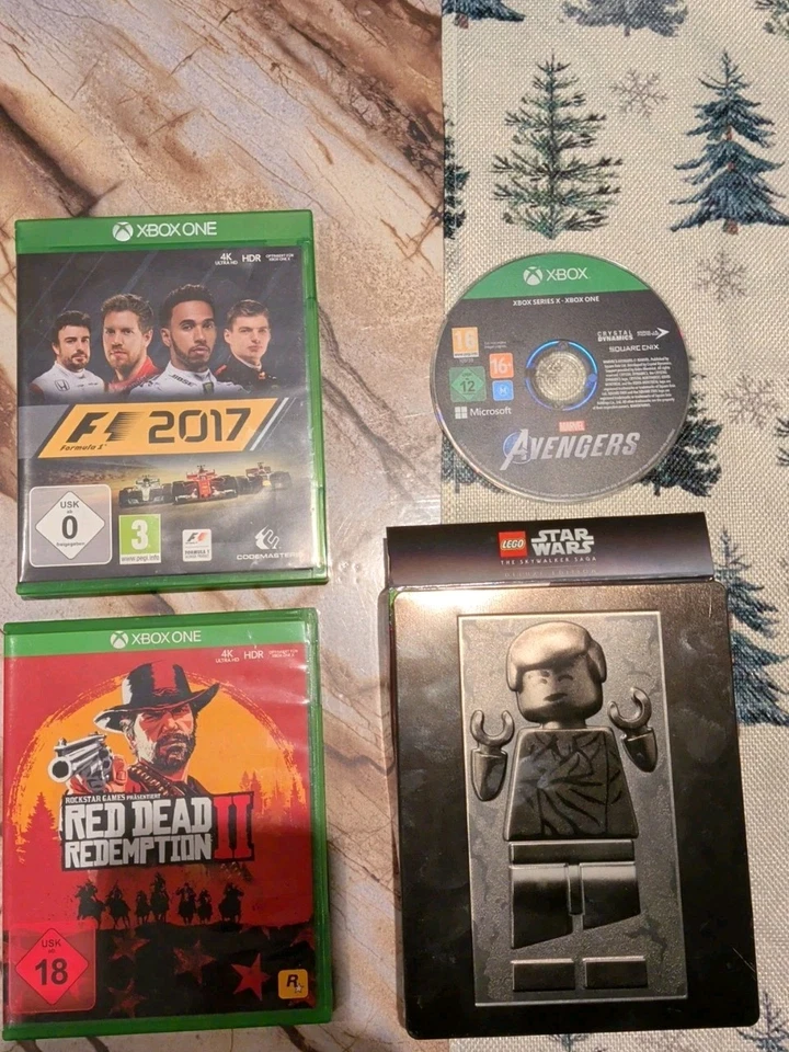 Xbox One X Project Scorpio Edition 480GB SSD+Spiele+Controller - Bild 3 von 3