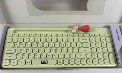 BT21 Little Buddy Multi Pairing Wireless Retro Computer Keyboards, Missing Dongl