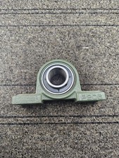P206: Pillow Block Bearing Two Bolt Flange Cast Housing For 30mm Rear Axle