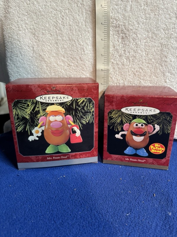 Lot Of 2 Hallmark Keepsake Ornaments Mr And Mrs Potato Head Ornaments