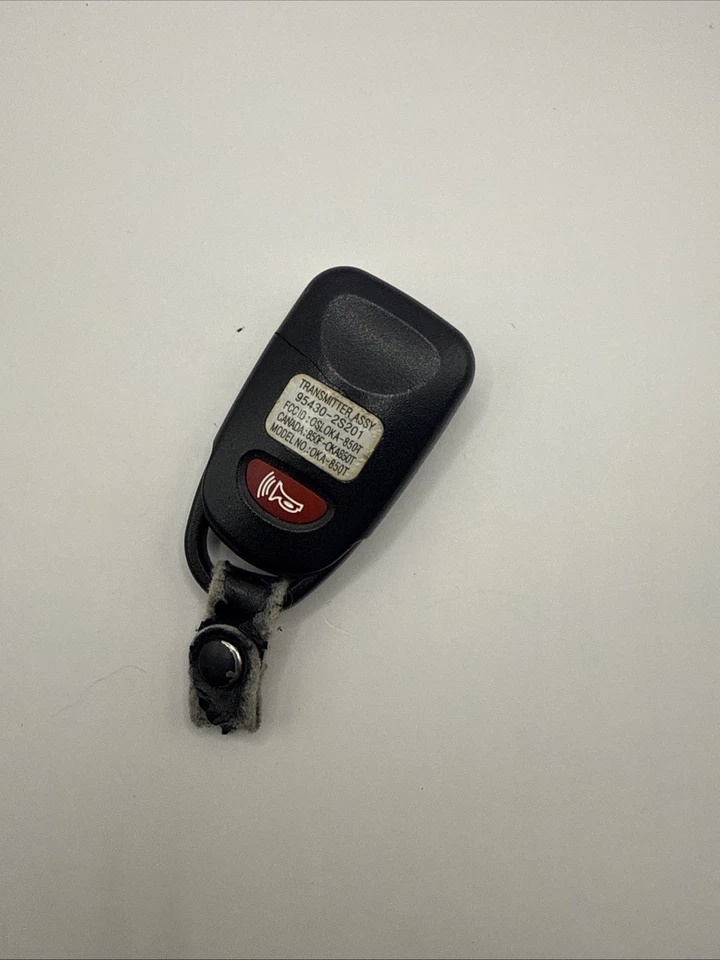 Mando a distancia con llavero Hyundai Tucson 2010-2015 3 botones OEM 95430-2S201 OSLOKA-850T Foto 2 de 3