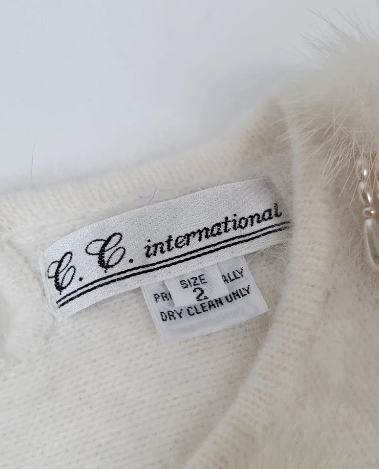 NWT CC INT'L Beaded Fuzzy Angora Sweater VTG Womens White Size L - Image 2 of 4