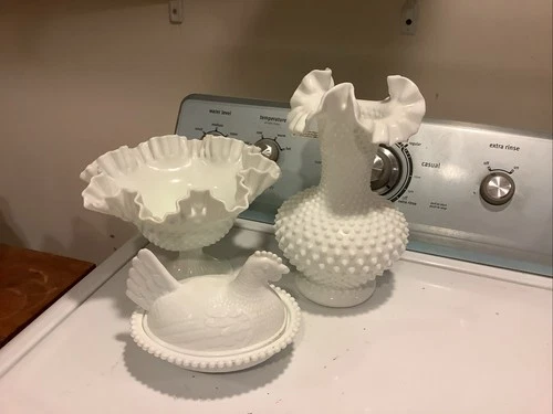 vintage hobnail milk glass  Vase , Bowl And Rooster