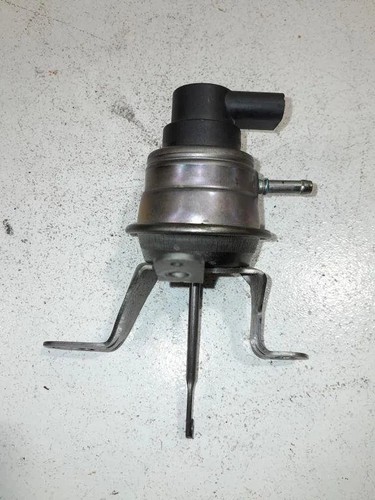 OPEL ANTARA Elektrische Turboladersteuerung B090030 2.20 Diesel 120kw 31804889