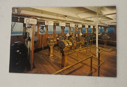 Queen Mary, Navigating Bridge, Long Beach, California Postcard