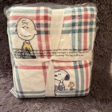Peanuts Snoopy Charlie Brown Plaid Throw Blanket Berkshire Red Green Holiday NEW