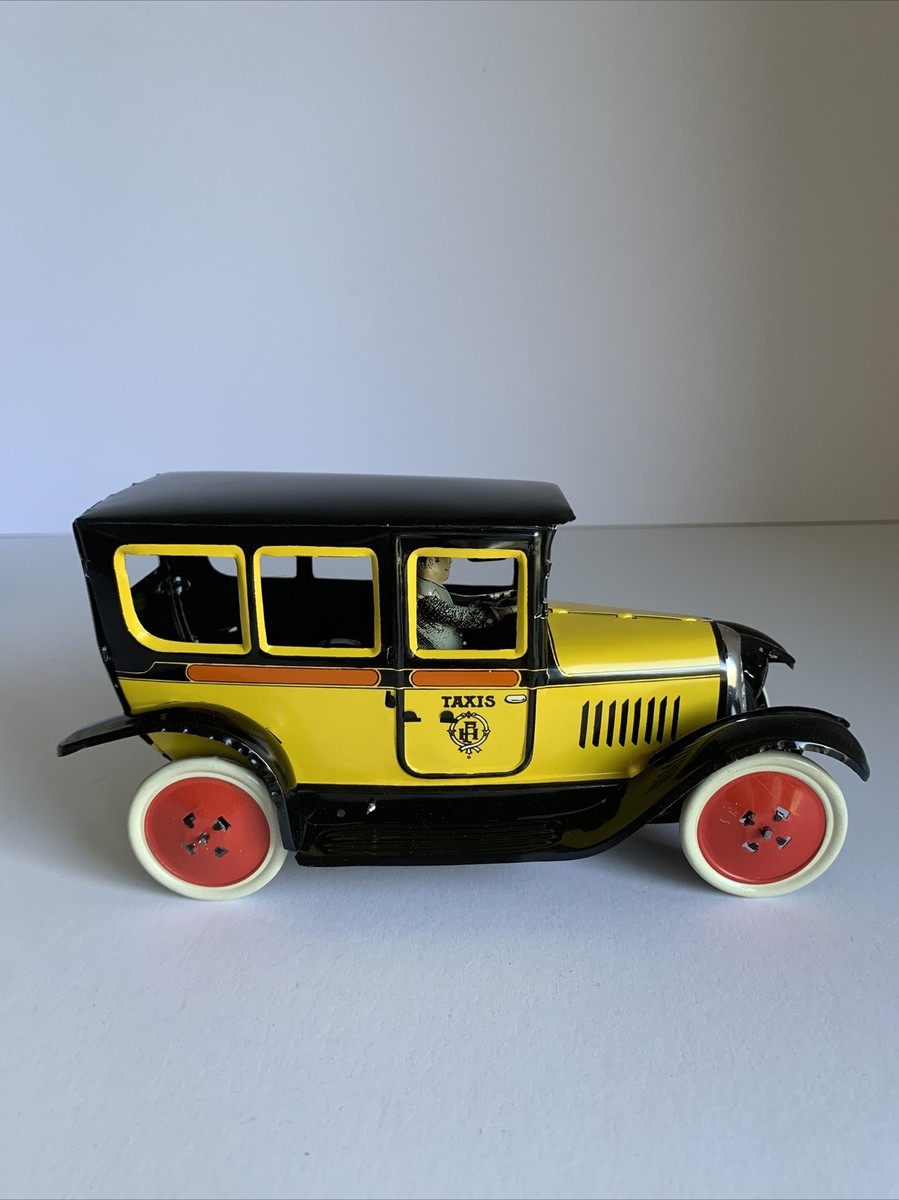 【ブリキ】復刻 PAYA REF 418 TAXI 1930 Reproduction PAYA 1930 Taxi Car Wind Up Tin Litho Toy with driver