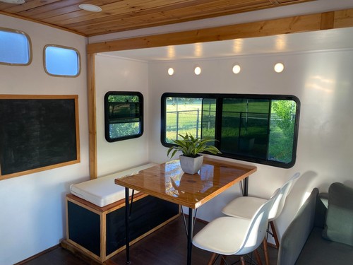 2003 Winnebago Itasca Suncruiser 35u RV Tiny House - Picture 3 of 19