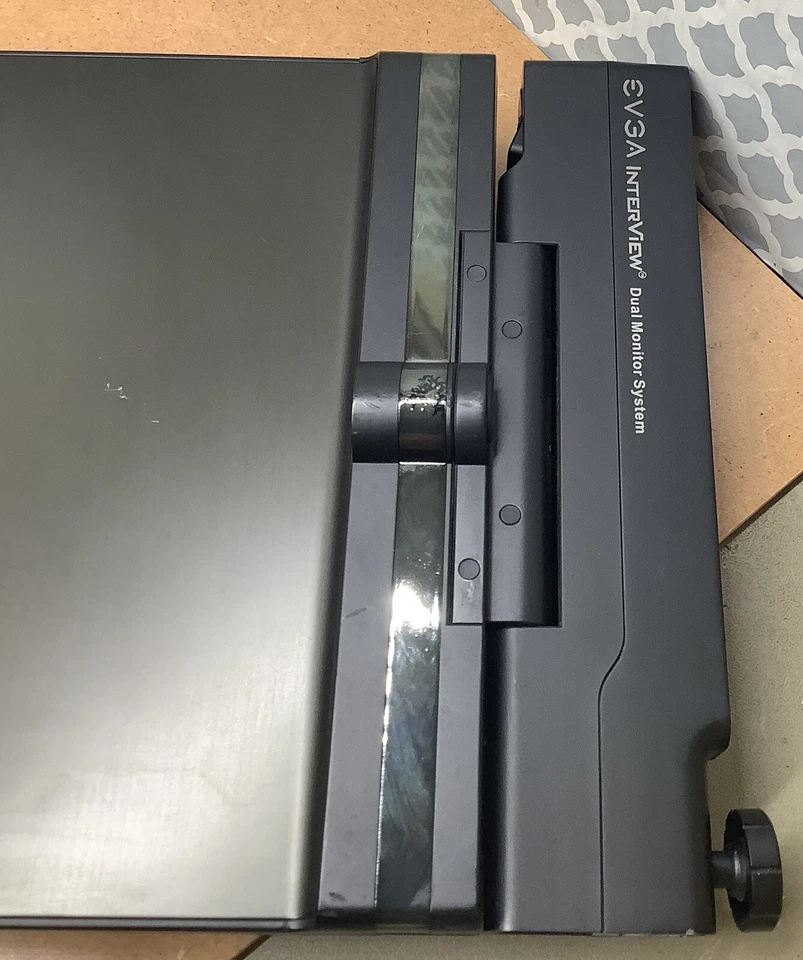 EVGA InterView 1700 17 inch Dual Monitor System -Works- As-Is - Read Description - Image 4 of 4