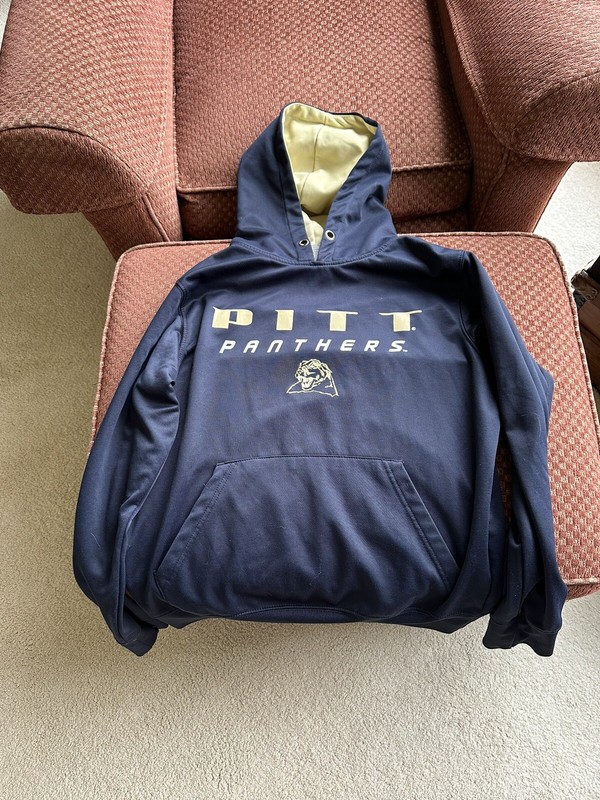 Men’s Pittsburgh Panthers Navy/Gold Sweatshirt - Size Medium