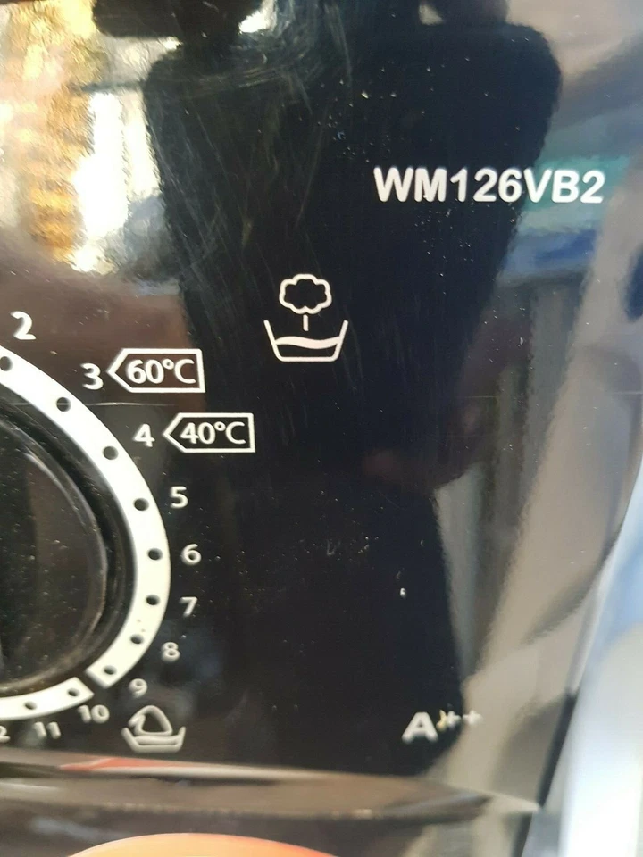 White knight wm126 vb 2 washing machine - STRIPPING FOR PARTS - Image 2 of 2