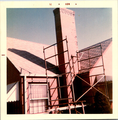 1971 Scaffold Chimney Roof Damage Repair Vtg Original Color Snapshot Found Photo