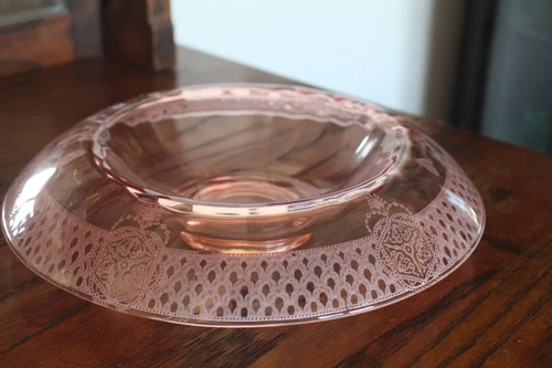 Vintage  Pink Depression Glass Console Bowl ~ Rolled Rim ~ Etched