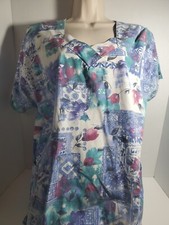 Sunshine Alley Scrub Top Size XL Vneck Watercolor Flowers White Blue