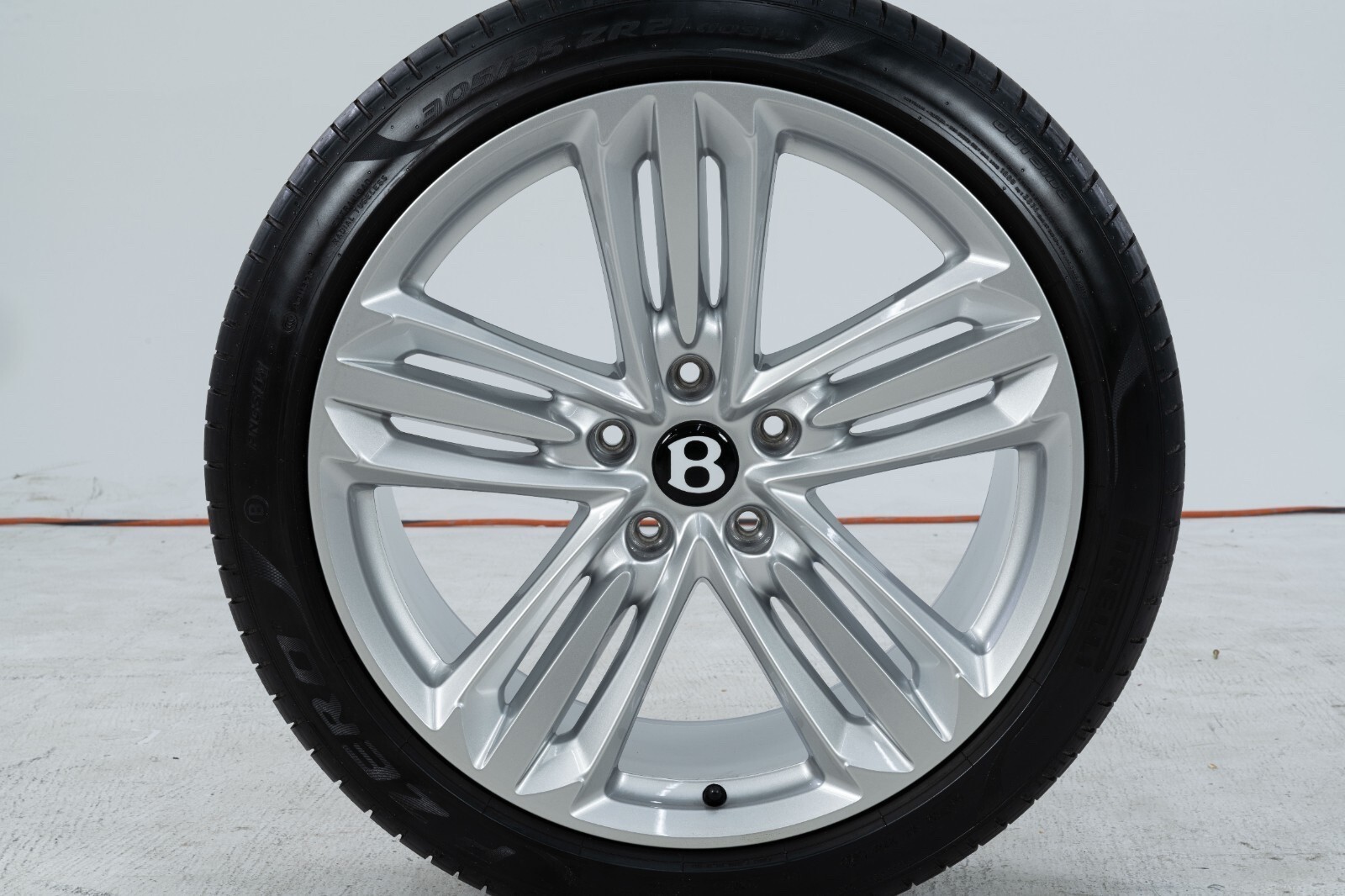 OEM Bentley Rims Flying Spur Continental GT GTC 21 Inch Wheels and Tires !!!