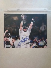 Joe Andruzzi signed New England Patriots 8x10 Photo Superbowl Nice!!