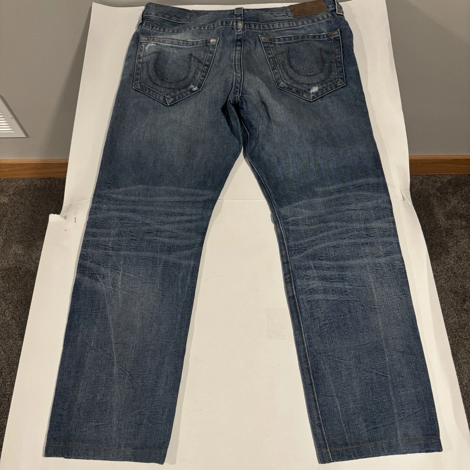 Jeans jeans True Religion Logan sem aba relaxado afunilado lavagem média 36 (36x29) - Imagem 3 de 4